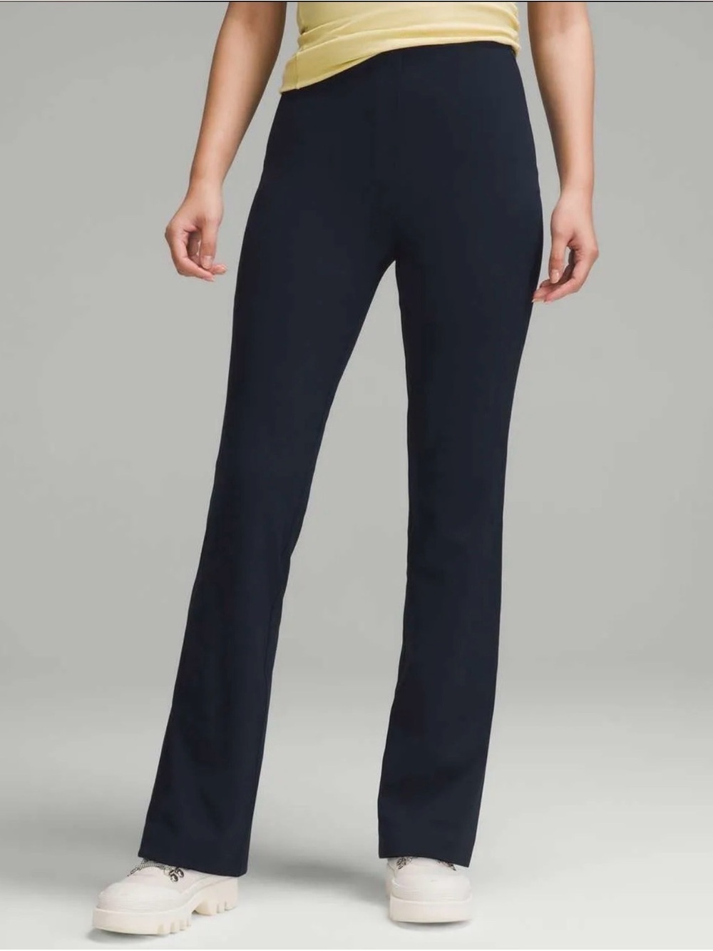 Nwot condition Lululemon
Smooth Fit Pull-On High-Rise Pant
True Navy